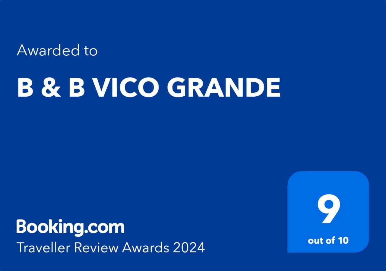 B & B Vico Grande เนเปิลส์ ภายนอก รูปภาพ